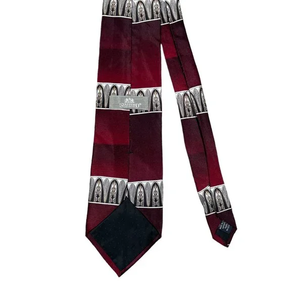 Stafford Executive Men's Red Geometric Classic Silk Necktie - Picture 3 of 7